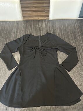 Amazon Black Long-Sleeve Tie-Front A-Line Dress